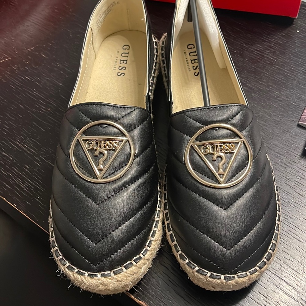 Women’s Guess Shoes  never worn